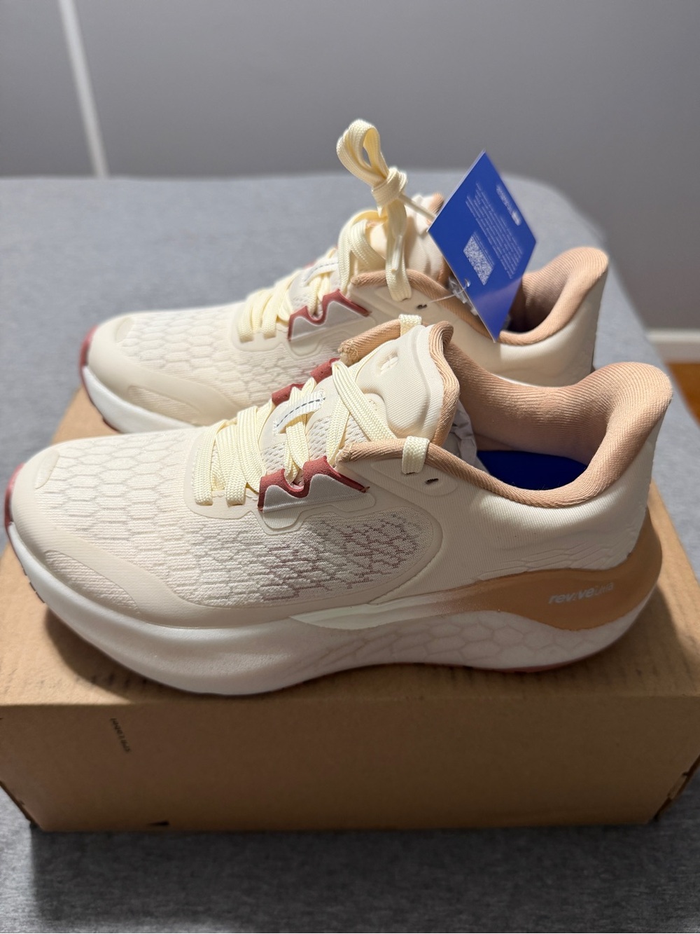 NWT Women’s Shoes For Crews Pinnacle Runner